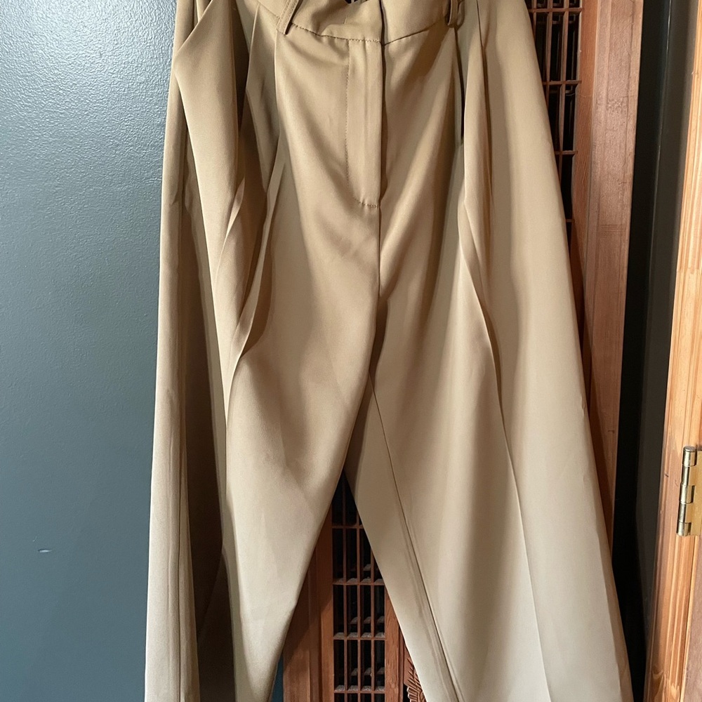 Tan Pantsuit with High Waist and Pleats